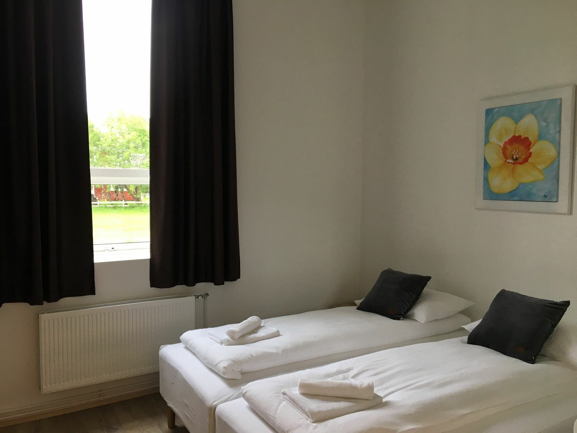 Welcome Riverside Guesthouse เฮลลา ภายนอก รูปภาพ