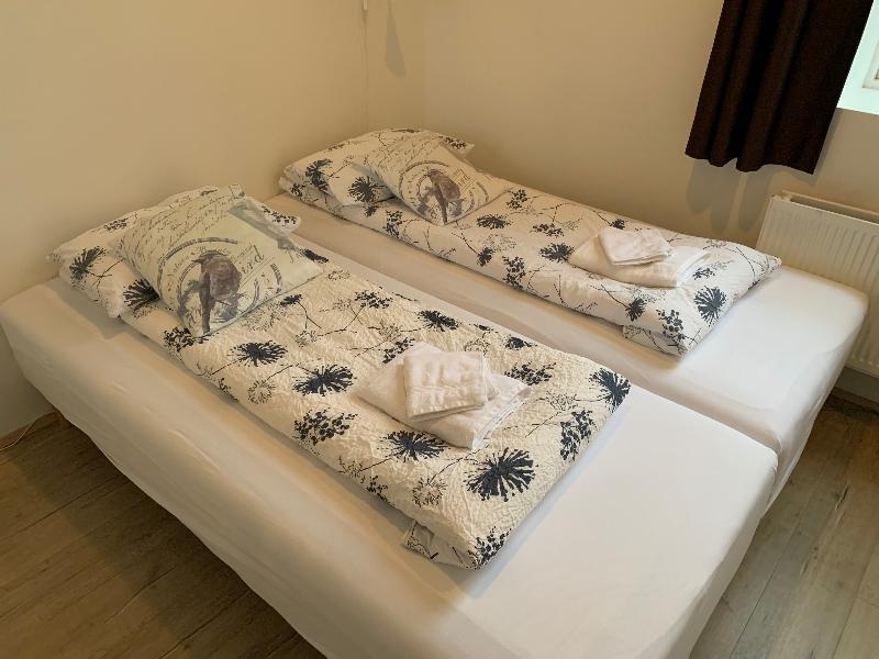 Welcome Riverside Guesthouse เฮลลา ภายนอก รูปภาพ